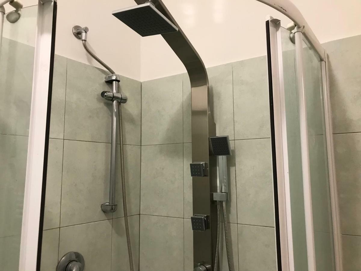La Quiete In Centro Storico Apartamento Génova Exterior foto